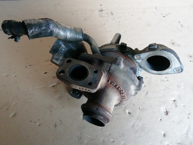 Citroen C4 Picasso 2006-2013 1,6 16v Diesel turbó GTC1244VZ , 9686120680