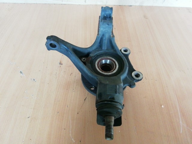 Citroen C4 Picasso 2006-2013 Csonkállvány,kerékagy Használt 25 Van Abs Öntvény Bal első