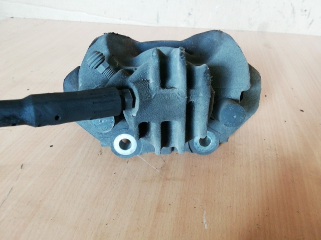 Citroen C4 Picasso 2006-2013 Féknyereg Használt Bal első Hűtött tárcsás