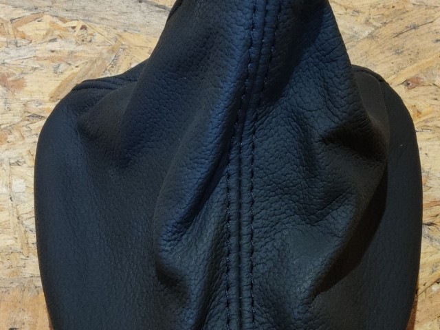 Alfa Romeo Gt gyári új váltószoknya 156076567