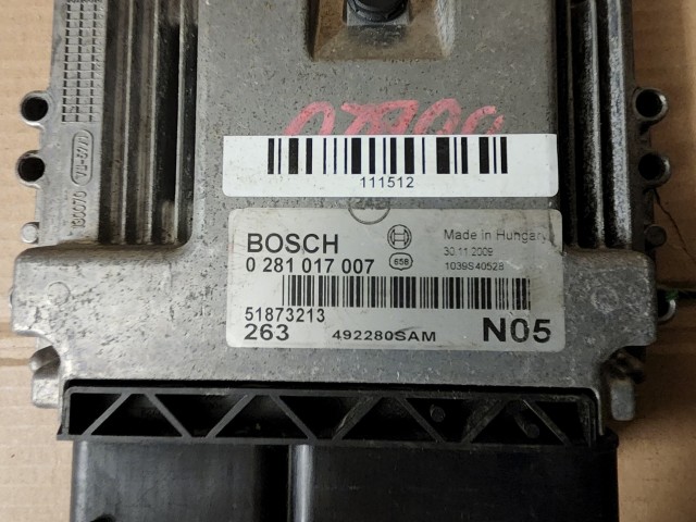 Fiat Doblo III. 2009-2015 1,6 16v Diesel motorvezérlő 0281017007 , 51873213