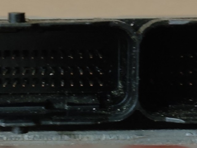 Opel Omega 2,2 Diesel motorvezérlő 0281010021