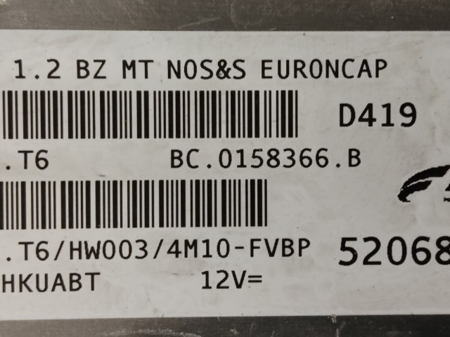 Fiat 500 2015 1,2 8v benzin motorvezérlő 52068595