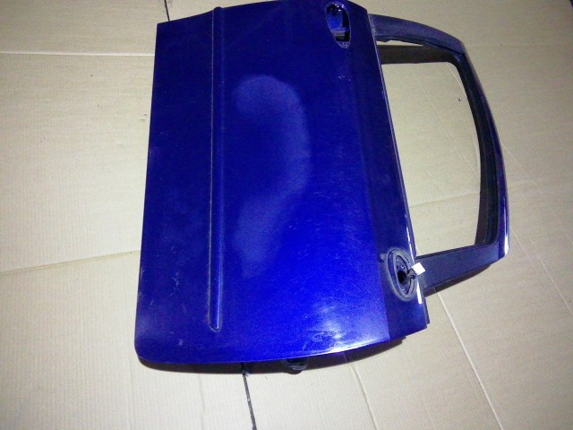 126403 Fiat Linea jobb első kék színű ajtó