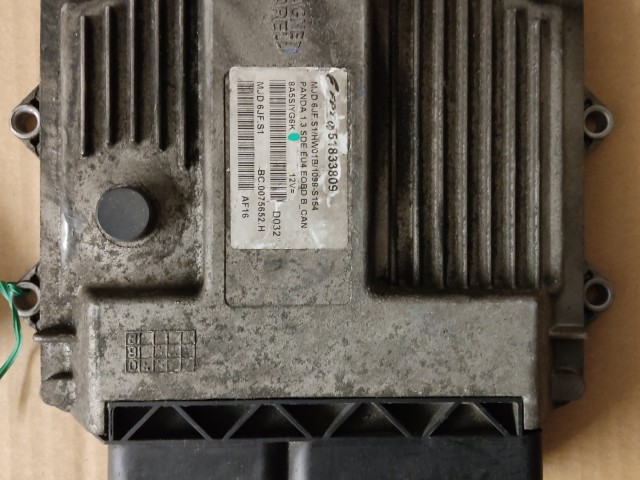 Fiat Panda 1,3 16v Mjet motorvezérlő 51833809