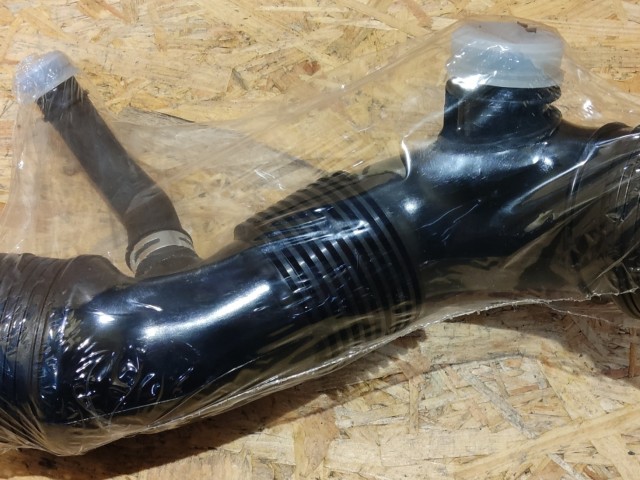 Alfa Romeo 159, Brera, Spider, 2,0 16v Diesel utángyártott új levegőcső 51858781