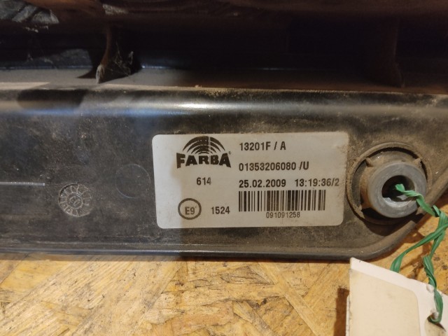 153097 Fiat Fiorino , Qubo 2007 Bal hátsó lámpa, a képen látható sérüléssel 1353206080