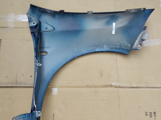Fiat Bravo 2007-2014 indigókék színű, bal első sárvédő 51822248