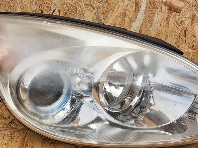 151622 Hyundai I 30 2007-2011 jobb első fényszóró, a képen látható matt plexivel  921022Lxxx