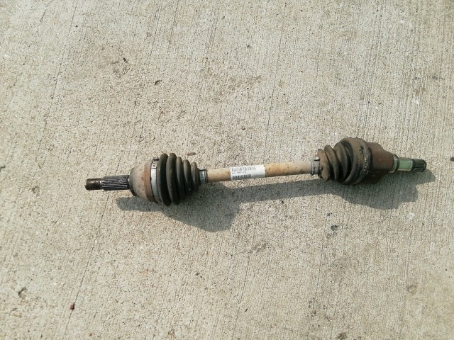 Ford Fiesta 2008-2017 1,4 16v benzin bal oldali féltengely  8V51-3B437-CA