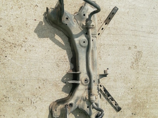 126624 Ford Fiesta 2008-2017 1,4 16v benzin Bölcső 