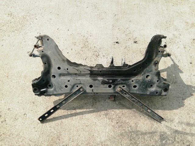 126624 Ford Fiesta 2008-2017 1,4 16v benzin Bölcső 