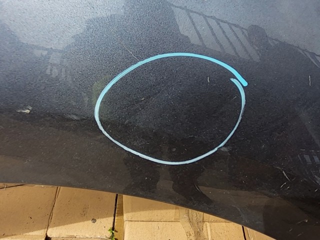 Hyundai i20 2008-2012 jobb első sárvédő a képen látható sérüléssel