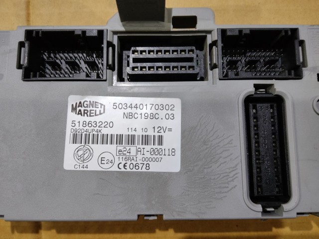 166157 Fiat Bravo 2007-2014  1,9 16v Diesel motorvezérlő szett 0281013580 , 51828270