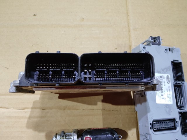 166149 Fiat Bravo 2007-2014  1,9 16v Diesel motorvezérlő szett 0281018794 , 51921280