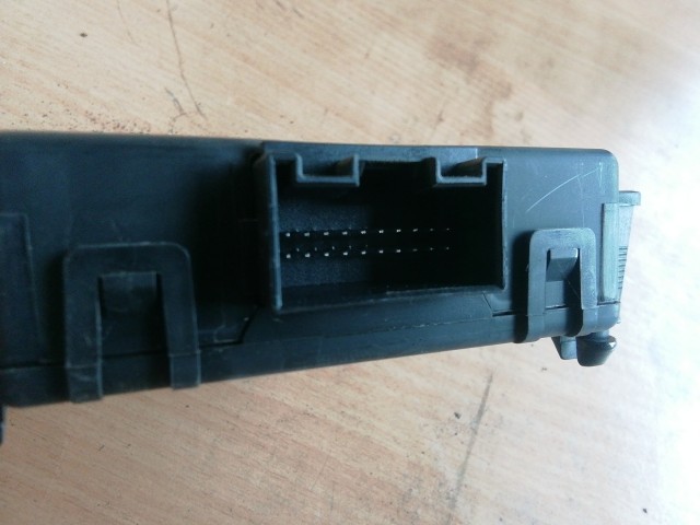  Volkswagen Touran 2005-2008 Komfort Modul 1K0907530E