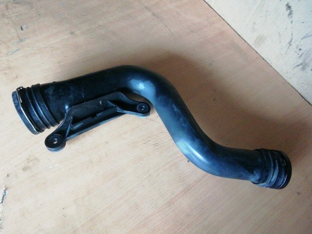 Volkswagen Touran 2005-2008 Levegőcső  1K0145762P