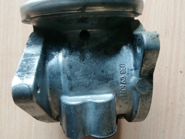 Volkswagen Touran 2005-2008 Egr szelep 038129637D
