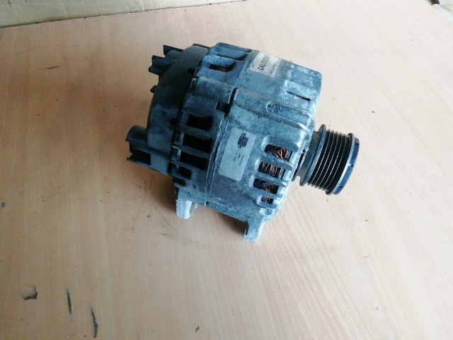Volkswagen Touran 2005-2008 1,9 8v Diesel Generátor CAL15259GS