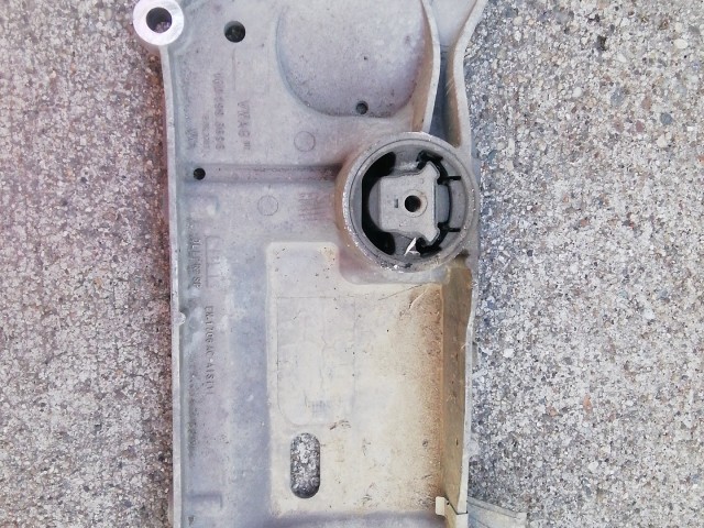 126710 Volkswagen Touran 2005-2008 első segédalváz (bölcső) 1K0199369G