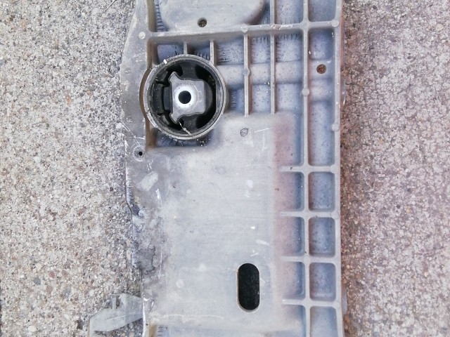 126710 Volkswagen Touran 2005-2008 első segédalváz (bölcső) 1K0199369G