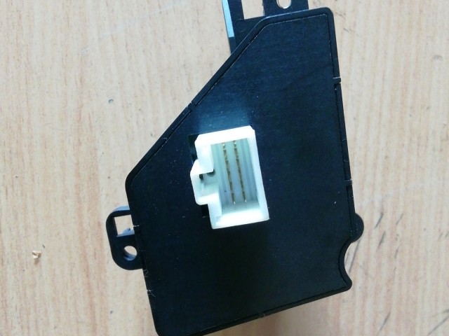 126771 Hyundai I 30 2008-2012 Belső kapcsoló 