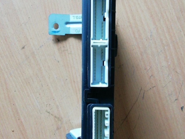 Hyundai I 30 2008-2012 központi zár vezérlő elektronika 95400-2L100