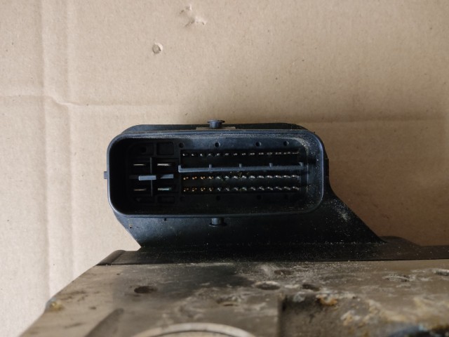 Lexus IS 220 Abs 44540-53240 , 133800-8650