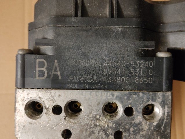 Lexus IS 220 Abs 44540-53240 , 133800-8650