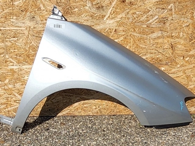 138800 Lancia Delta 2008-2014 Jobb első sárvédő, a képen látható pici horpadással 51808569