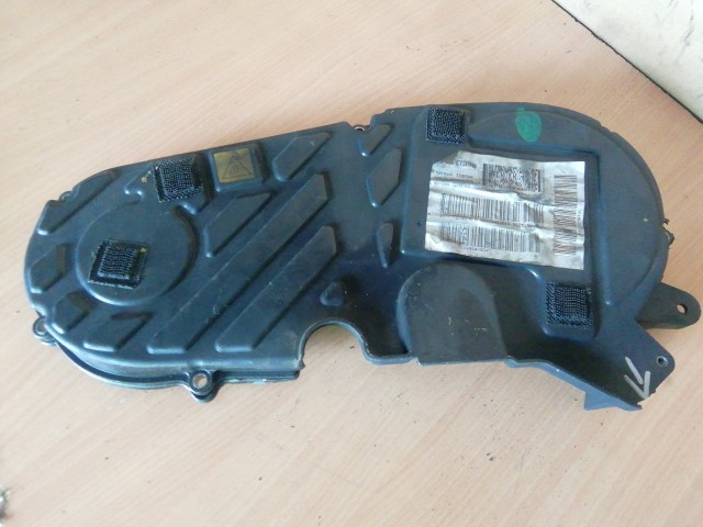 126945 Fiat Freemont, Bravo, Alfa Romeo Giulietta, Lancia Delta 2,0 16v Diesel, felső Vezérmű burkolat, képen látható sérüléssel 55232663