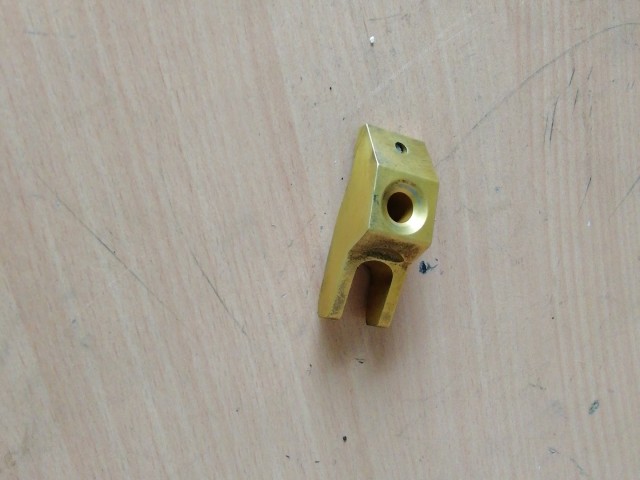 Alfa Romeo, Fiat, Lancia Injektor leszorító 55270467