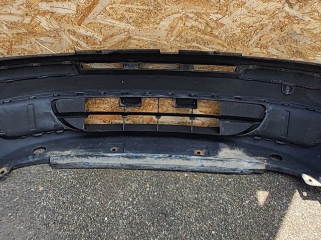 91394 Fiat Punto II.  5 ajtós 1999-2003  első lökhárító a képen látható sérüléssel. bal oldalon törés!!