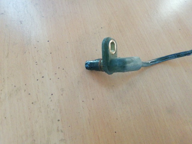 Fiat Freemont 2011-2015 bal hátsó  Abs jeladó 04743869AF