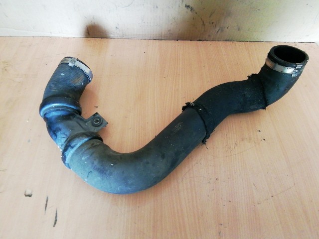 Fiat Freemont 2011-2015 2,0 16v Diesel levegőcső, intercollerból a szívócsonkba 52014768AA