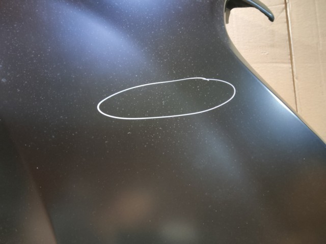 171720 Fiat Doblo IV. 2015-2022 utángyártott új, jobb első sárvédő a képen látható sérüléssel 51973881