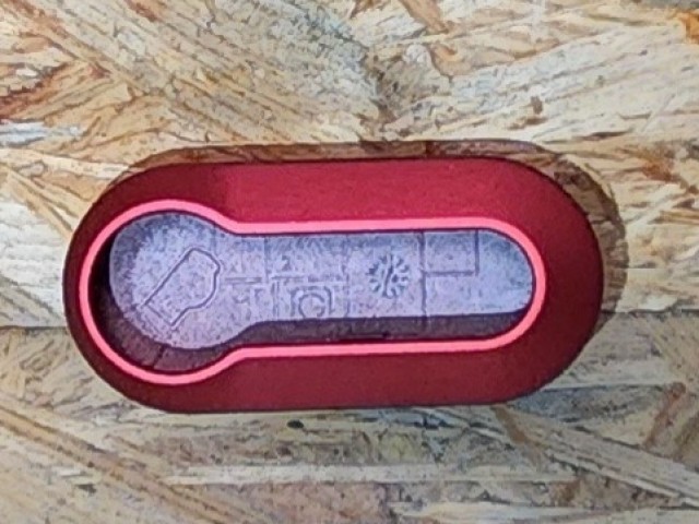 Fiat 500 gyári új vörös kulcsház 71805964