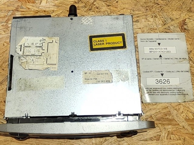 171924 Alfa Romeo 147, Gt Blaupunkt Cd-s rádió, kopott gombok!!!!! 156053469