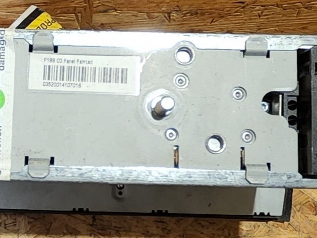 171944 Fiat Grande Punto  2005-2009 Grundig Cd-s rádió. Kód nincs hozzá!!!!! 735416229