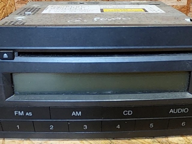 171947 Fiat Grande Punto 2005-2009 Grundig Cd-s rádió. Kód nincs hozzá!!!!! 735416229