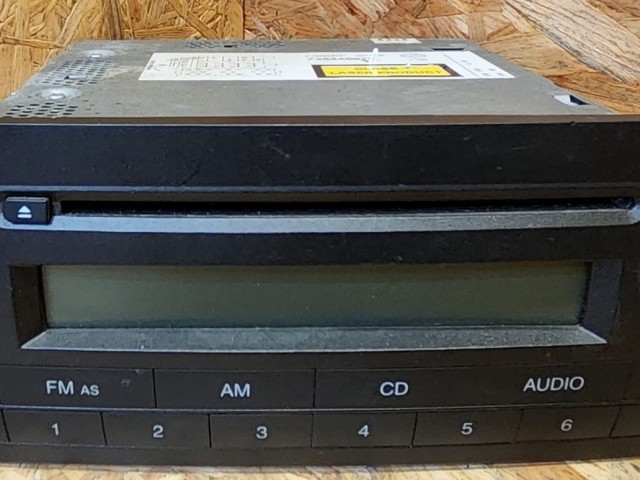 171959 Fiat Grande Punto Grundig Cd-s rádió Kód nincs hozzá!!!!