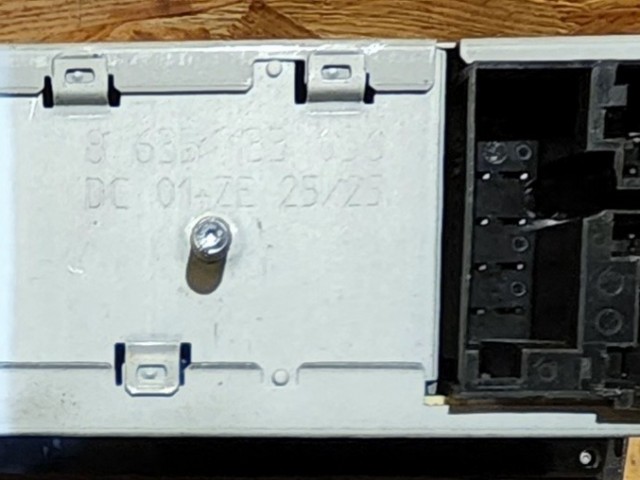 171999 Fiat Linea 2007-2012 Bosch Cd-s, Mp3-as rádió 735442344