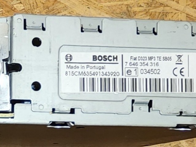 171999 Fiat Linea 2007-2012 Bosch Cd-s, Mp3-as rádió 735442344