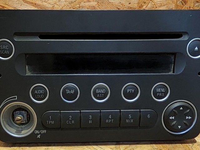 167024 Alfa Romeo 159 2005-2011 Mp3-as, Cd-s rádió 156073094 egy gomb hiányzik!!!!