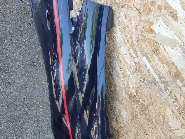 168161 Fiat Grande Punto jobb első sárvédő, a képen látható sérüléssel 51901100