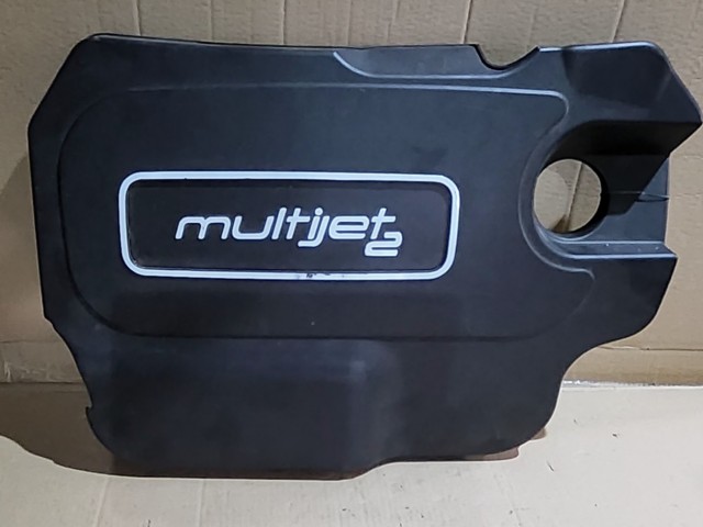 149712 Fiat 500 X 1,6-2,0 16v Diesel felső motorburkolat 55268154