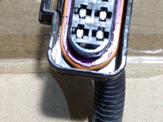 74386 Alfa Romeo Gt első fényszóró elektromos csatlakozó