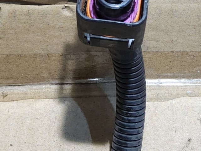 74386 Alfa Romeo Gt első fényszóró elektromos csatlakozó