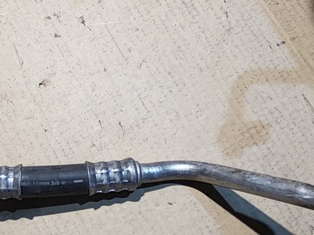 Lancia Thema 3,0 V6 Diesel Klímacső K68091029AC