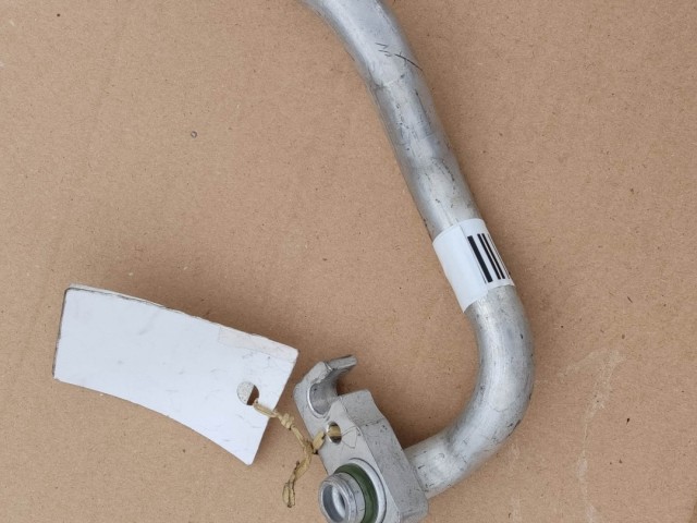 164510 Fiat Grande Punto 1,4 benzin klímacső 51831002